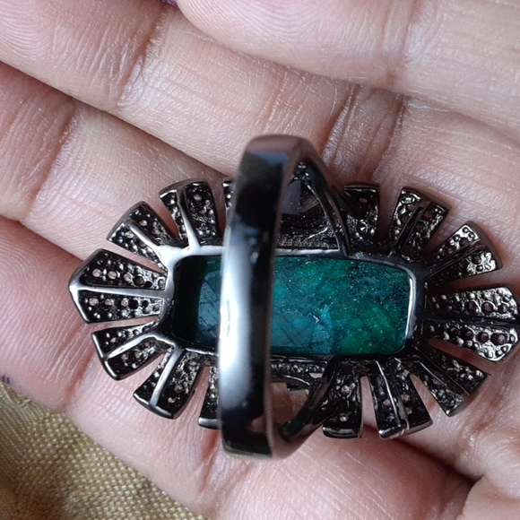 925 Green Corundum (Sapphire), White Zircons & Smoky Quartz. - Picture 7 of 15